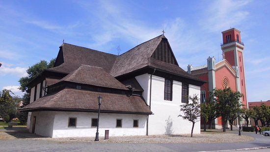 Drevený Artikulárny Kostol